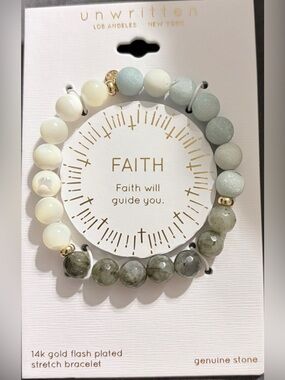 NWT Unwritten 14K Gold Flash Plated Labradorite Stretch Bracelet